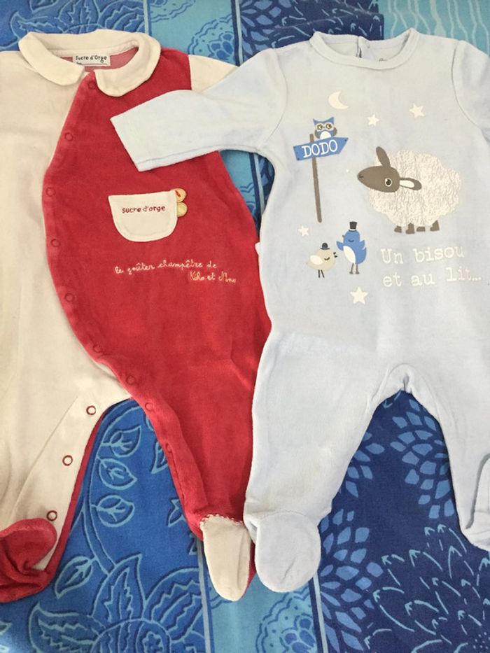 lot 2 pyjama 9 mois