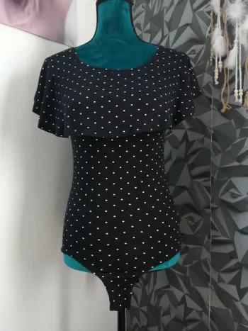 Body noir à pois blanc avec épaules modulables et pressions / jennyfer / (M)