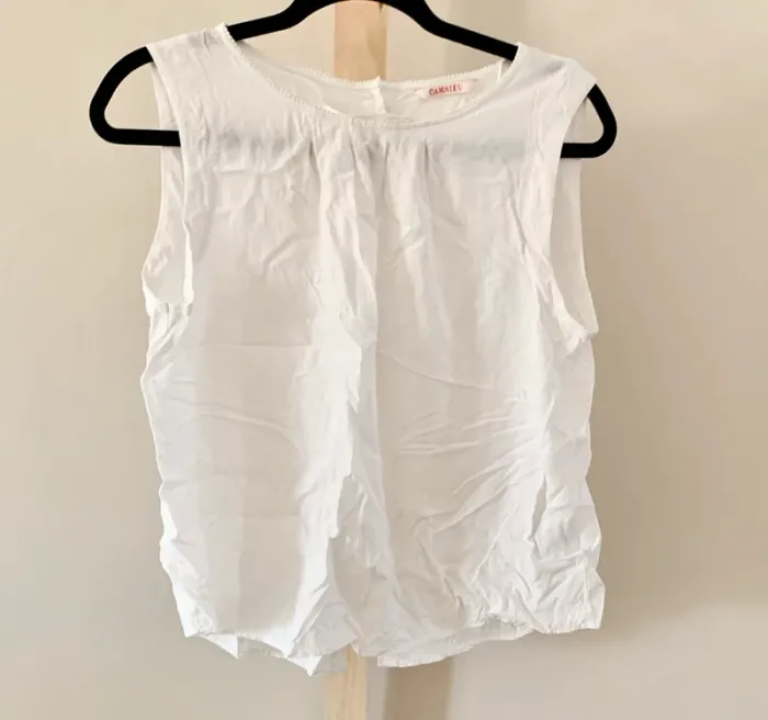 🤍 Débardeur blanc sans manches boutonné dos – Camaïeu – Taille 38