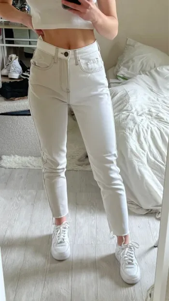 Jean mom bicolore blanc et beige
