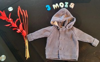 Pull à capuche 👶