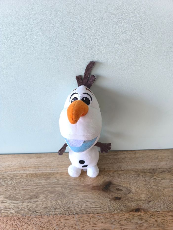 Lot peluches la reine des neiges - photo numéro 2