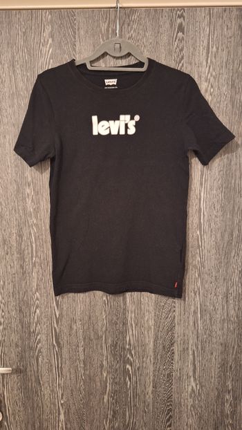 Tee-shirt manches courtes uni noir et logo blanc Levis