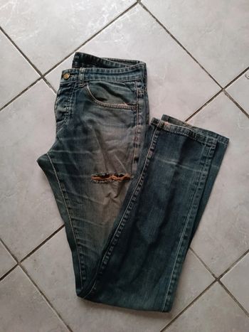 Jeans destroy Devred taille 36 homme