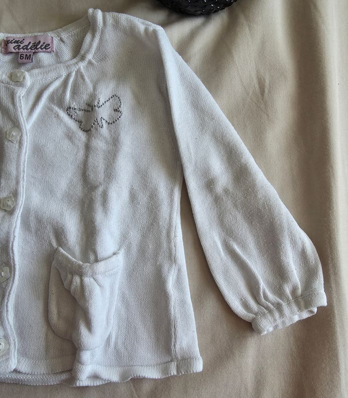 Mini Adélie Gilet Tricot Coton Blanc Très bon état 6 mois - photo numéro 3