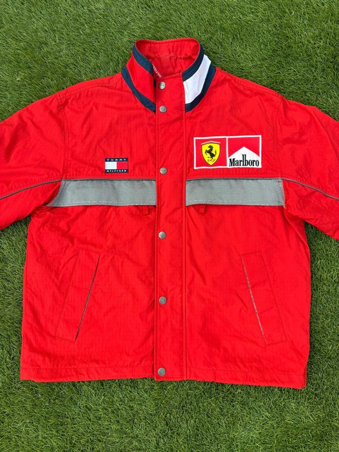 Veste Hilfiger x Ferrari x Marlboro - photo numéro 7