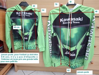 lot pulls motif  kawasaki M et enfant