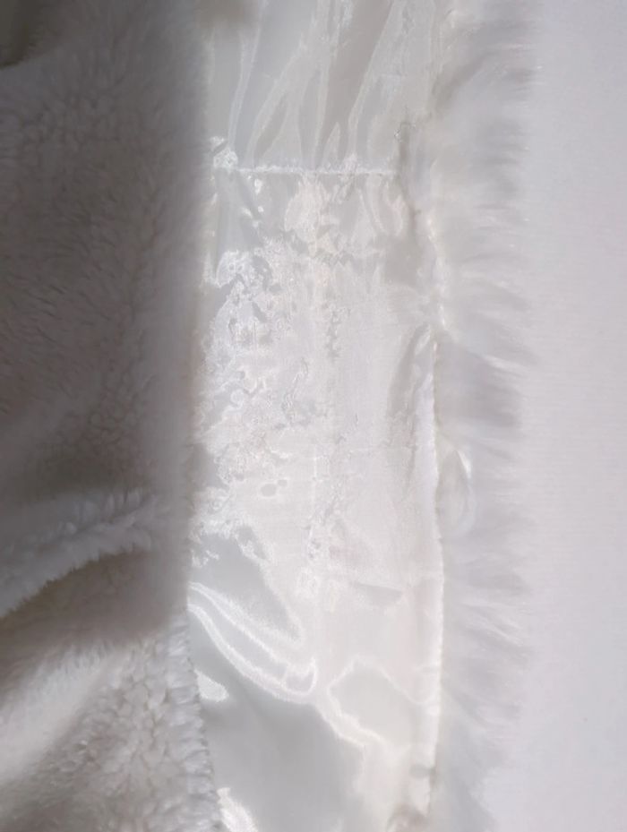 Boléros d'hivers blanc cassé, fausse fourrure - photo numéro 6