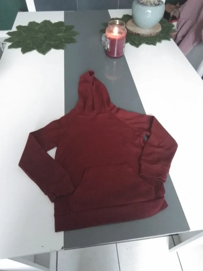 Sweat-shirt rouge seine 5 ans