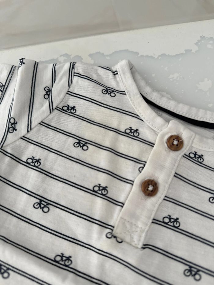 Pantalon bleu + 1 t-shirt - photo numéro 4