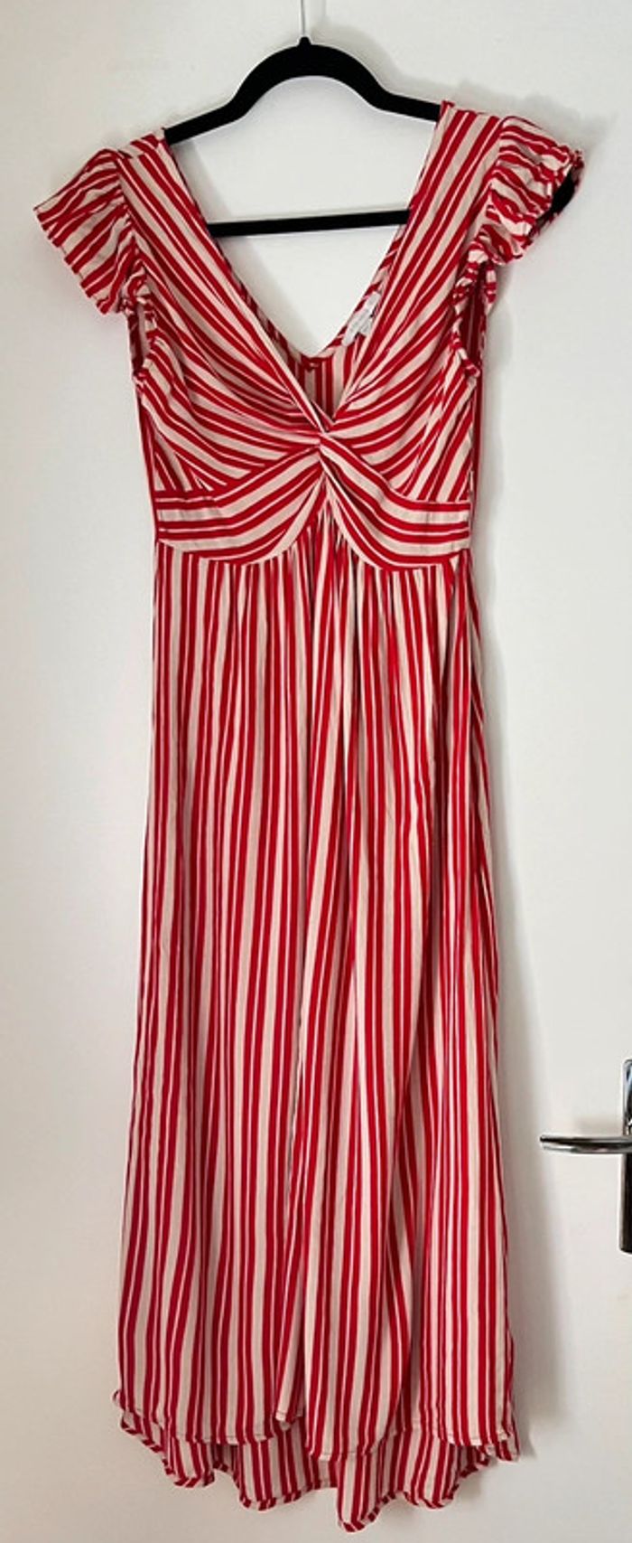 Robe longue imprimée rayures avec volant taille 36