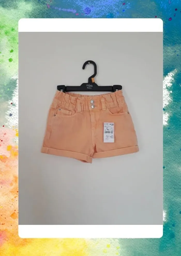 Short jeans 6 ans neuf taille ajustable
