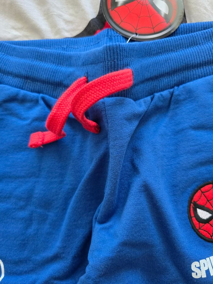Jogging spiderman 7ans - photo numéro 4