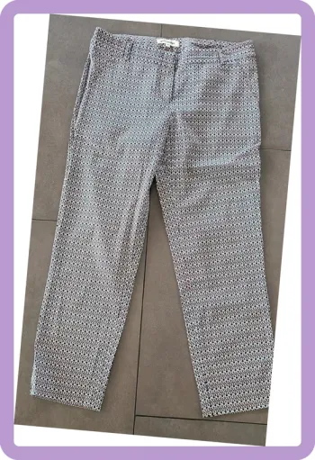 Pantacourt à motifs taille 38