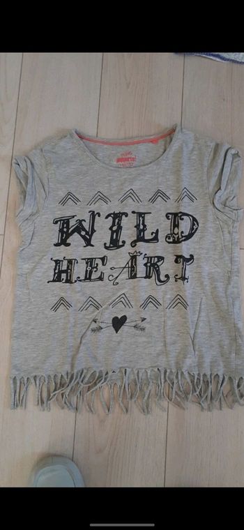 Haut d'été gris avec froufrou