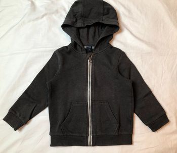 Pull /Gilet gris garçon 3 ans