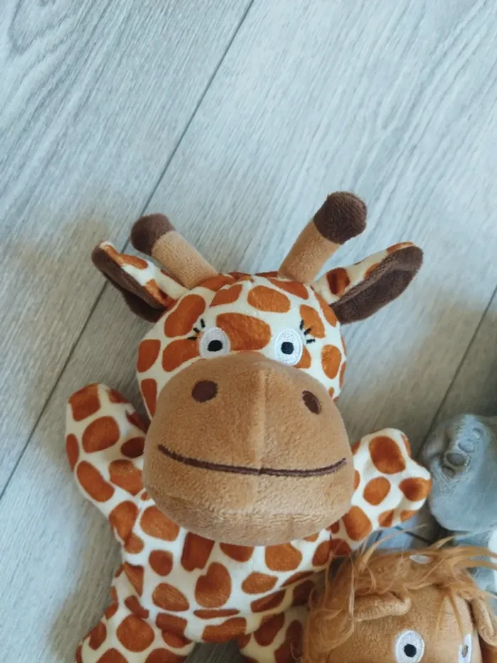 Lot peluches marionnettes - photo numéro 2