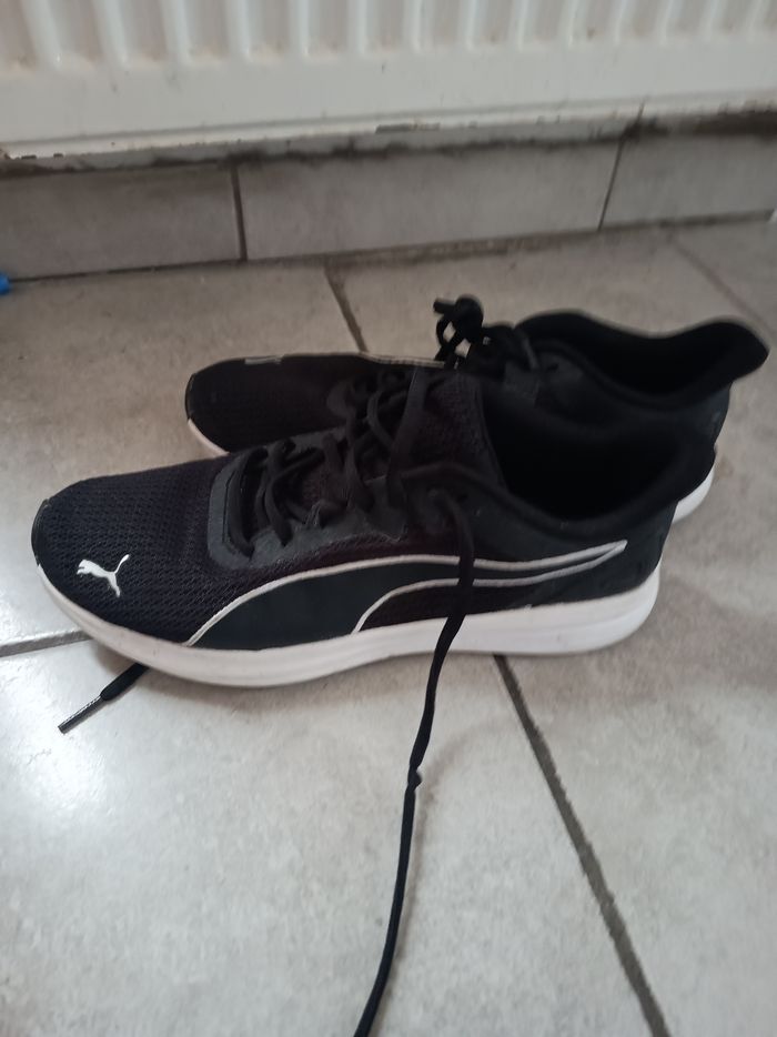 Baskets Puma peu portées - photo numéro 3