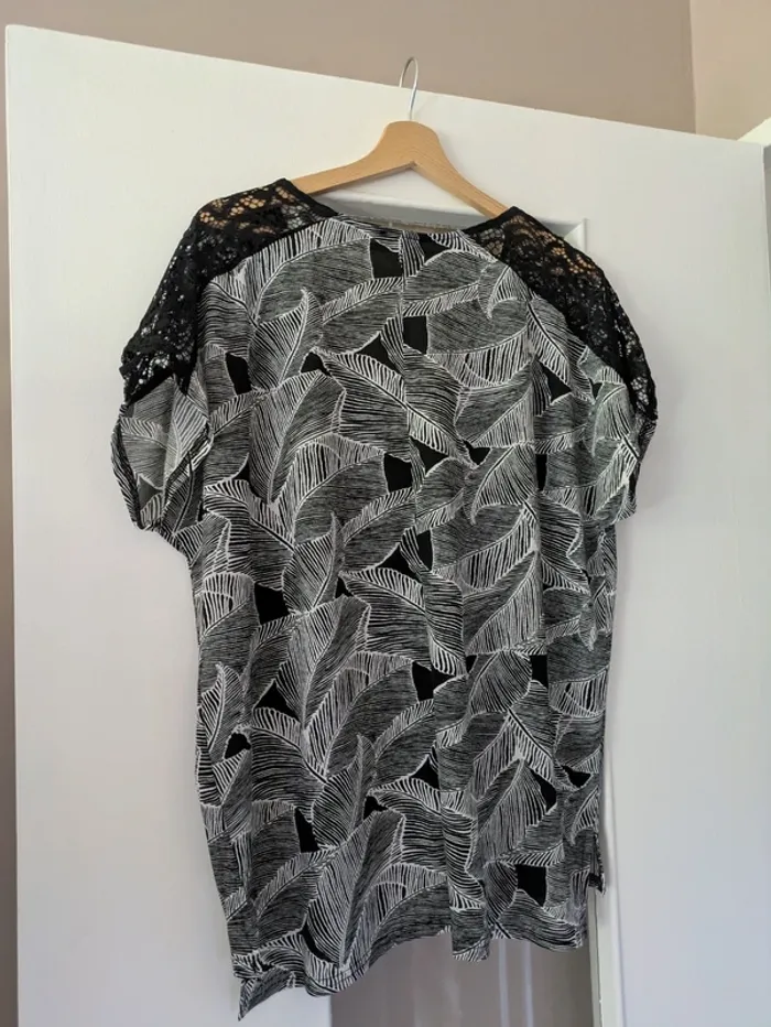 Magnifique haut blouse femme noir et blanc Modavista taille 46/48 - photo numéro 5