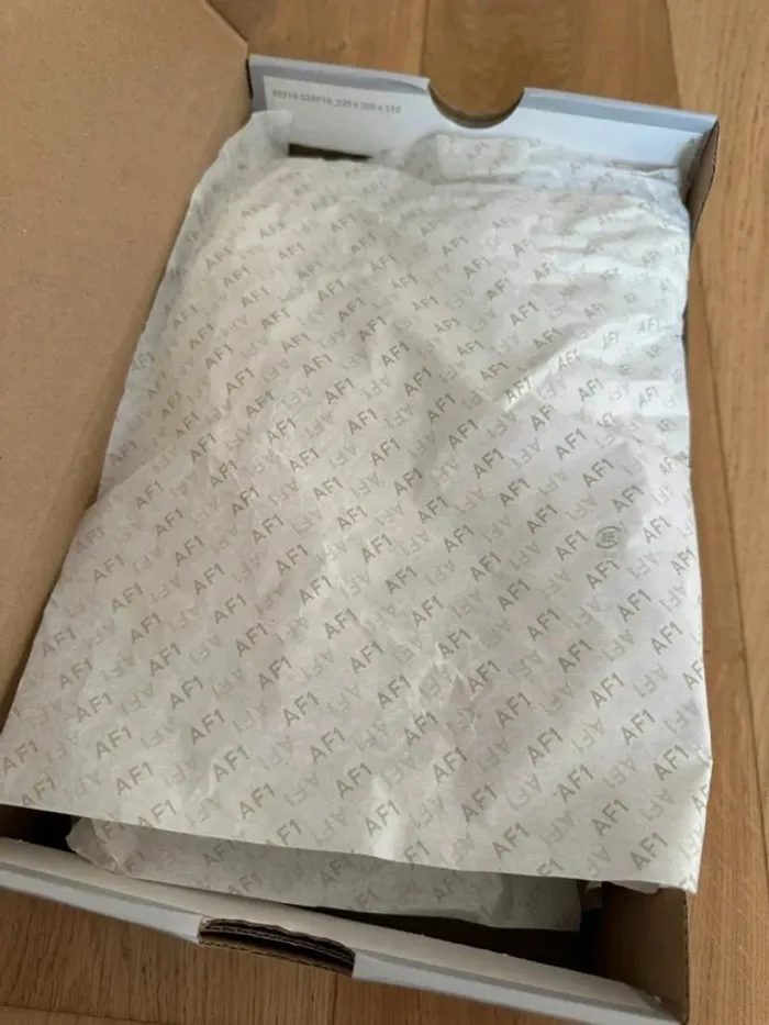 Nike Air Force 1 blanches – Taille 40 - photo numéro 9