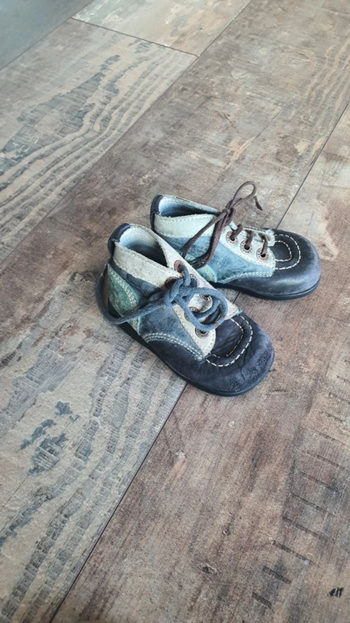 👦 chaussures kickers Taille 21 en bon état - photo numéro 6