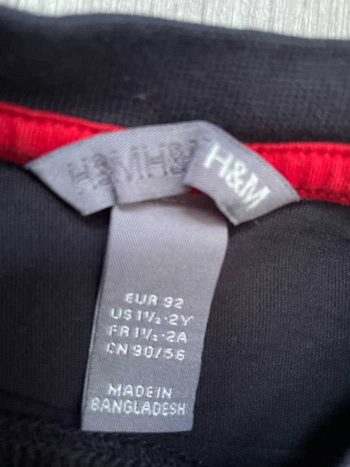 T-shirt H&M 2 ans - photo numéro 2