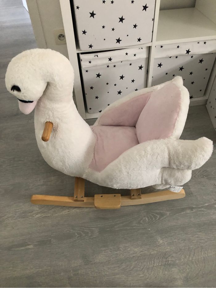 Cygne à bascule