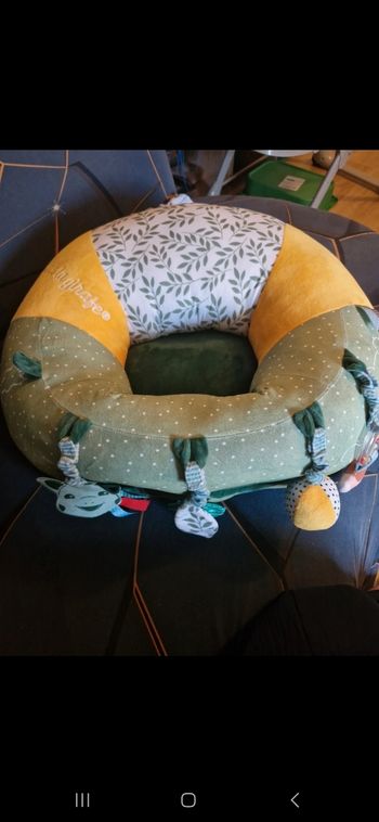 Coussin assise sophie la girafe