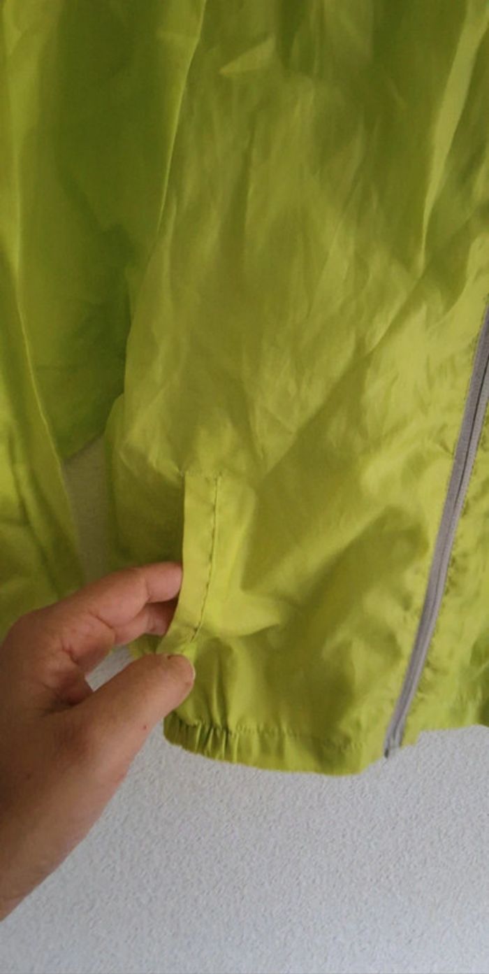 Veste coupe vent enfant taille 5 ans neuve - photo numéro 2