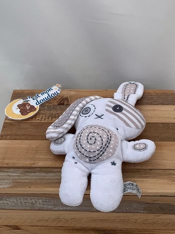 TAO14 doudou lapin 🐰 tape à l’œil