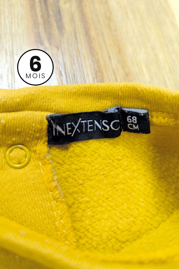 Pull moutarde avec pompom - bébé 6 mois - photo numéro 3
