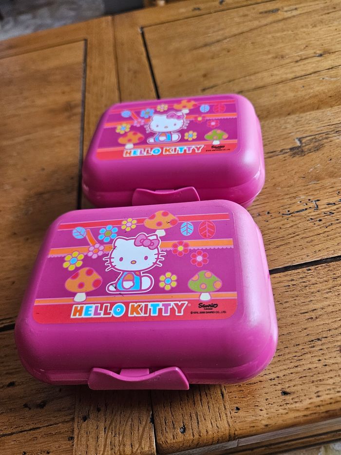 2 boîtes hello kitty fuchsia rose - photo numéro 2