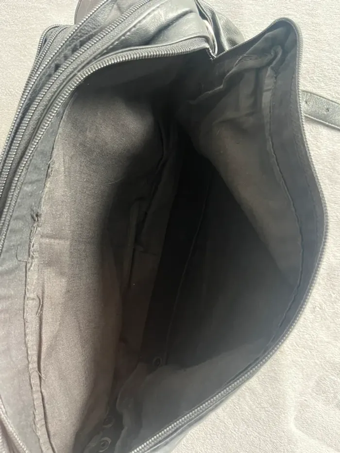 Sac besace vintage noir effet cuir souple – Style Y2K casual rétro - photo numéro 3