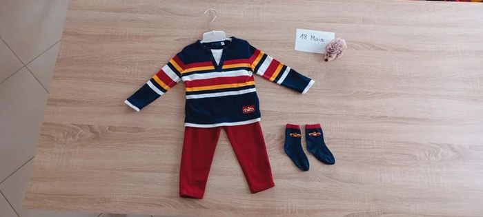Ensemble bébé garçon 3 pièces manches longues + pantalon + chaussettes taille 18 mois