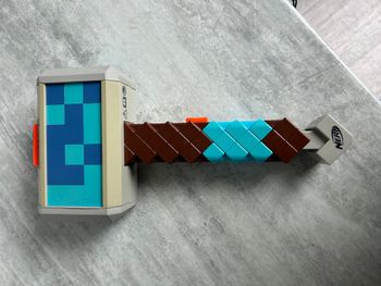 pistolet nerf minecraft marteau