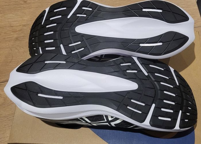 Baskets Asics homme - photo numéro 3