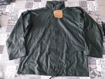 Tenue imperméable