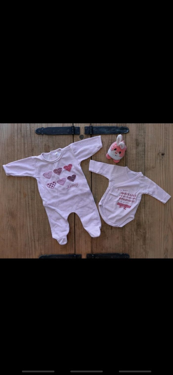 Pyjama et bodie naissance