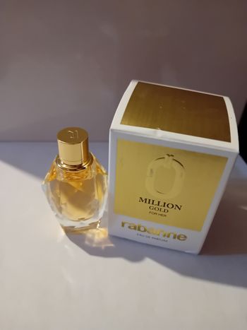 Miniature million gold for her. ( femme ) eau de parfum 5 ml. Neuve