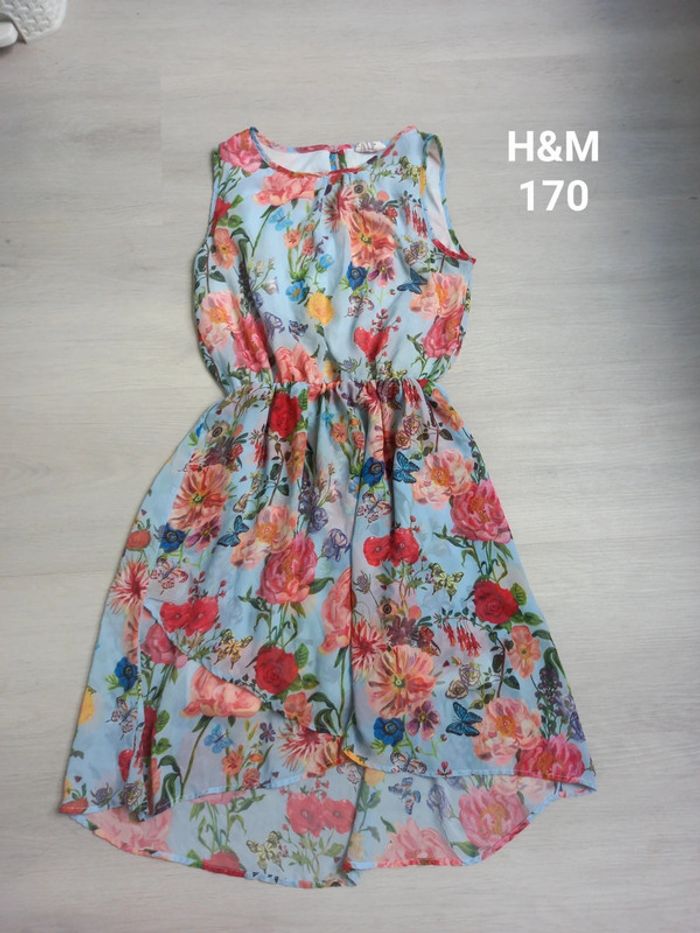 Superbe robe mi-longue d'été H&M taille 170