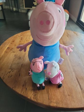 Lot peluches Peppa