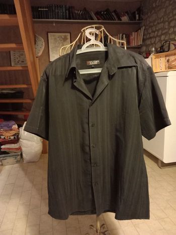 Chemisette homme (T. XL)