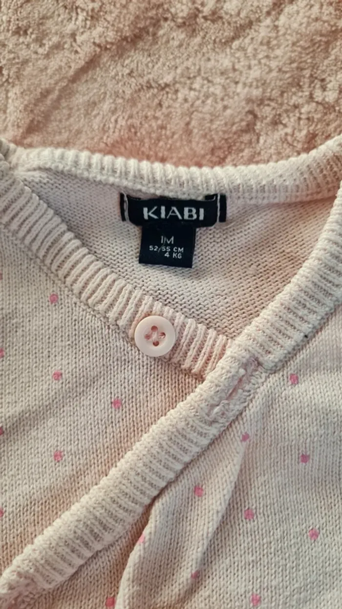 Gilet Cache-Cœur - Kiabi - 1 mois - photo numéro 2