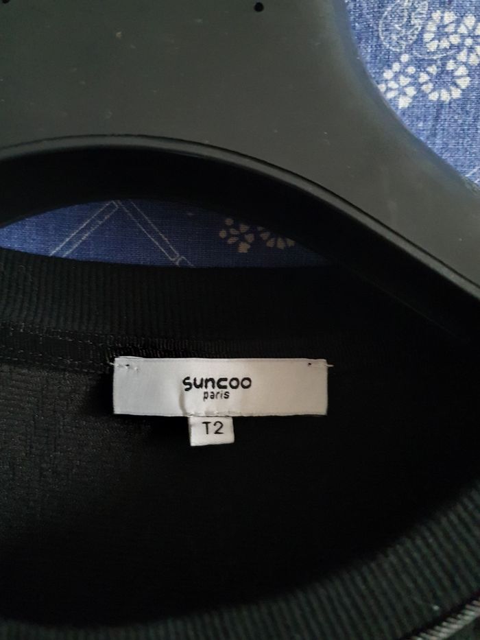 Pull Marque Suncoo Paris taille 2 - photo numéro 6