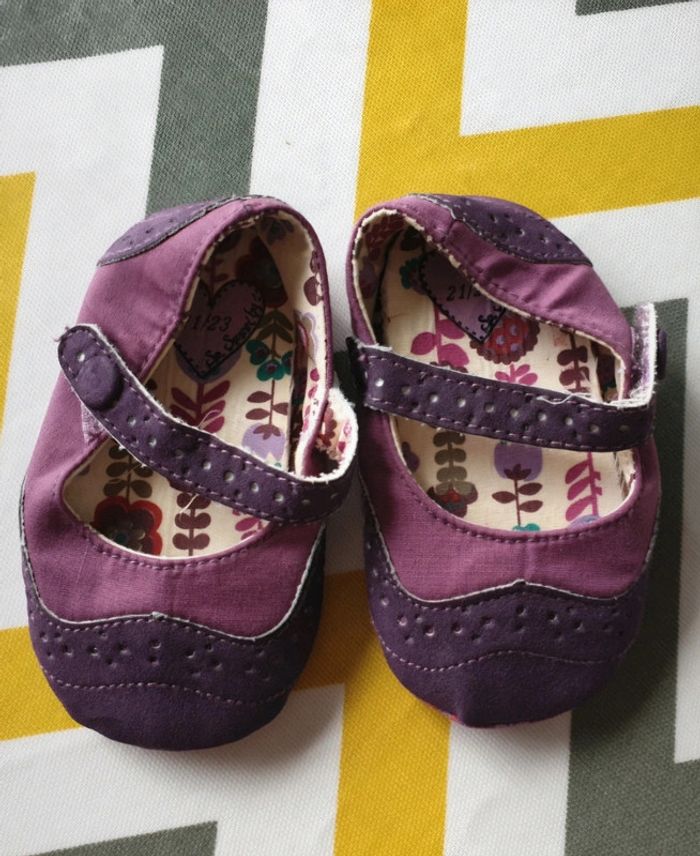 Petites chaussures 21-23 Sergent major