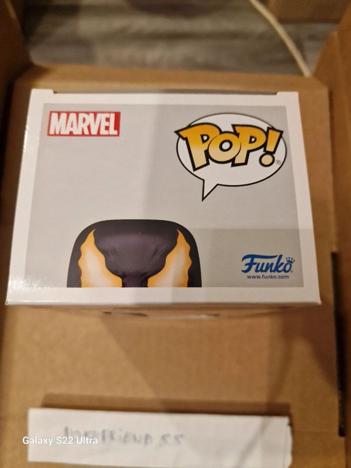 Venom gitd exclu funko 1141 - photo numéro 5