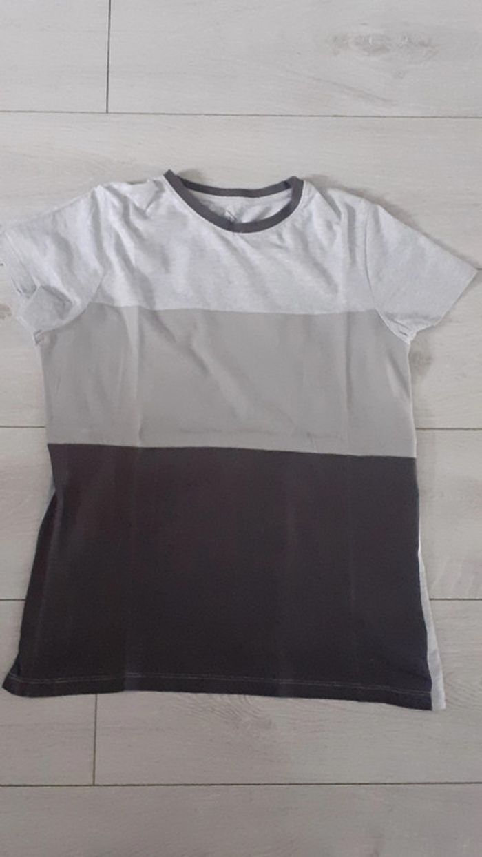 Tshirt 13/14 ans