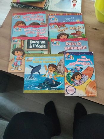 Lot 8 livres dora diego