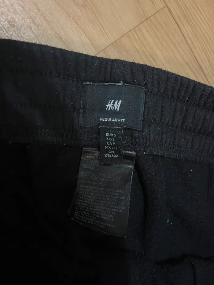 Jogging noir h&m taille s - photo numéro 4