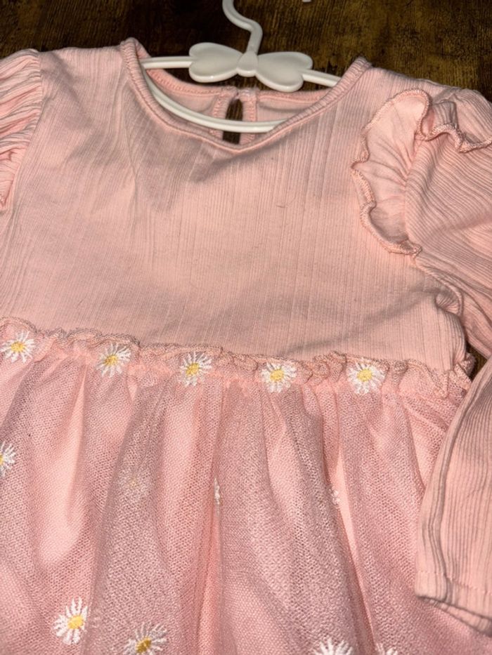 Robe rose 18m - photo numéro 2